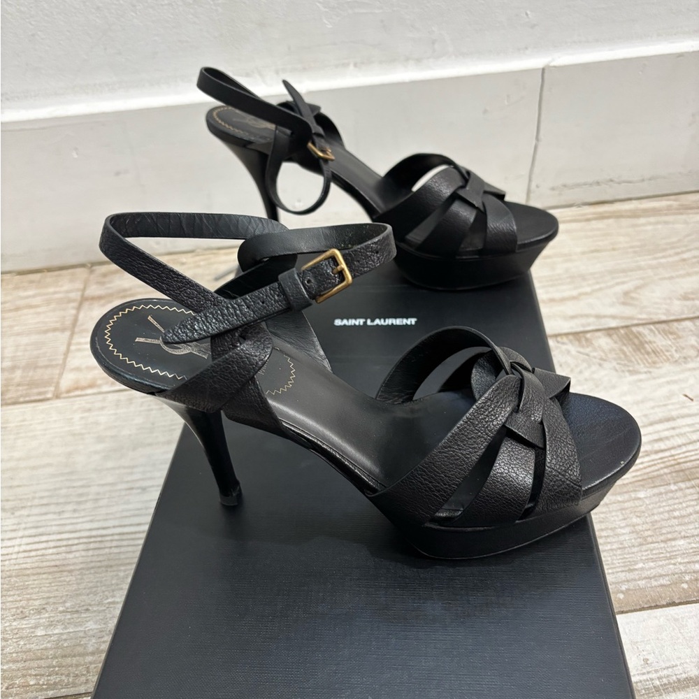 Saint Laurent tribute Black Leather Heeled Sandals